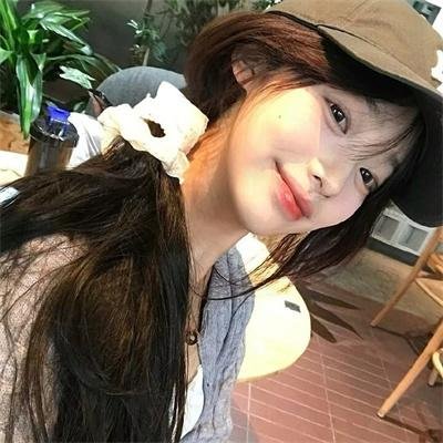 偷窥狂小姐